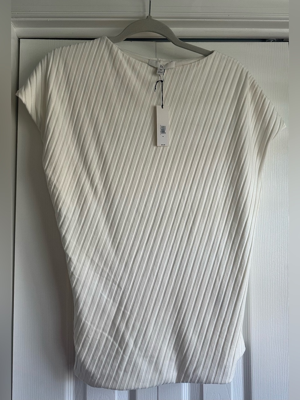 Banana Republic Women's Cream Ribbed Elegant Short-Sleeve Layered Top size M